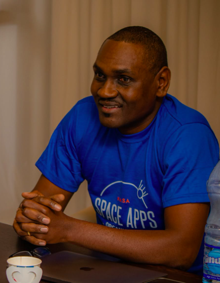 Oswald Manfoumbi